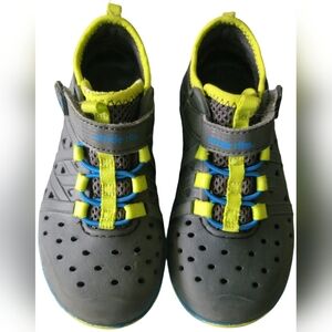 Stride-Rite  Phibian M2P toddler size 11